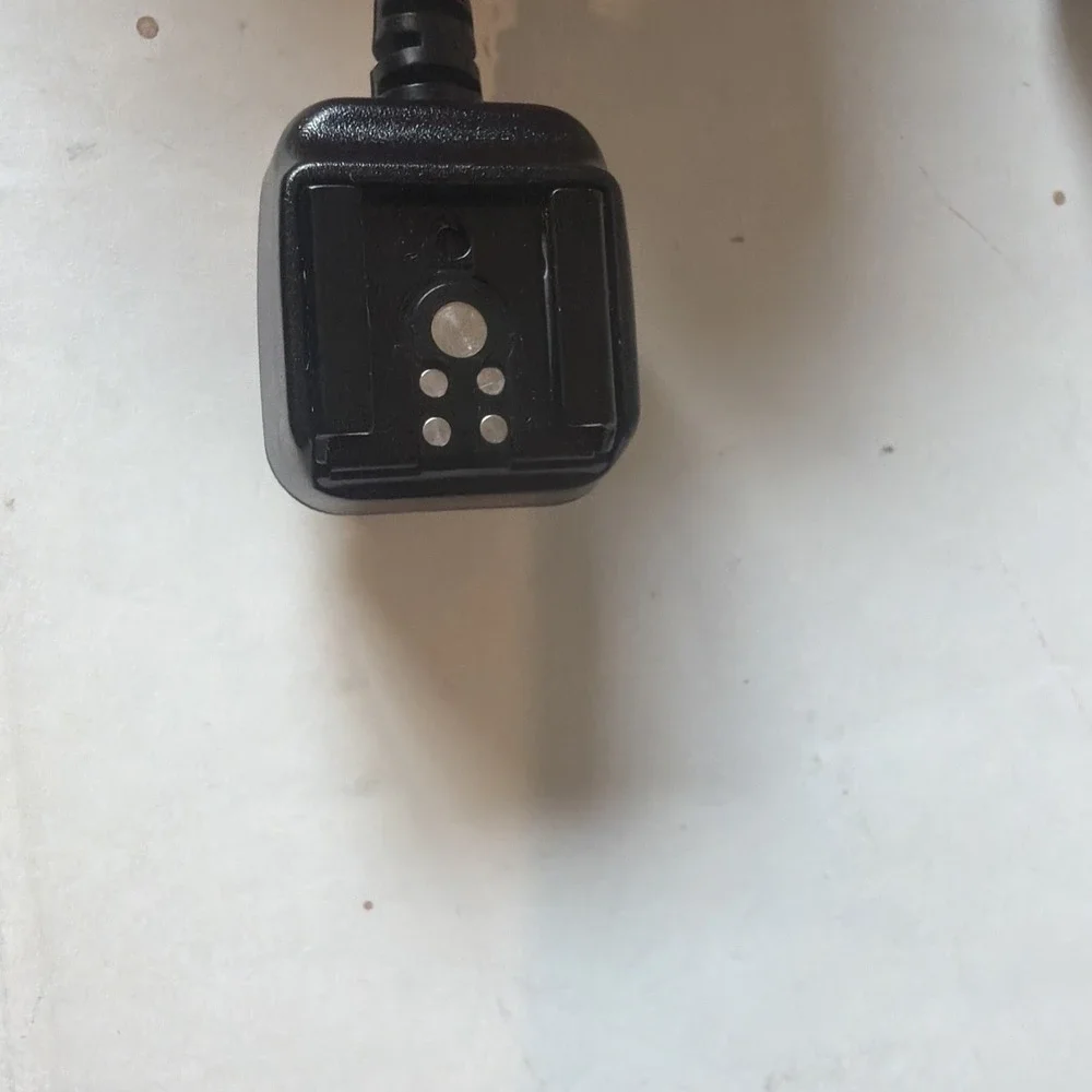 Canon Off-Camera Shoe Cord OC-E3 - Barely Used